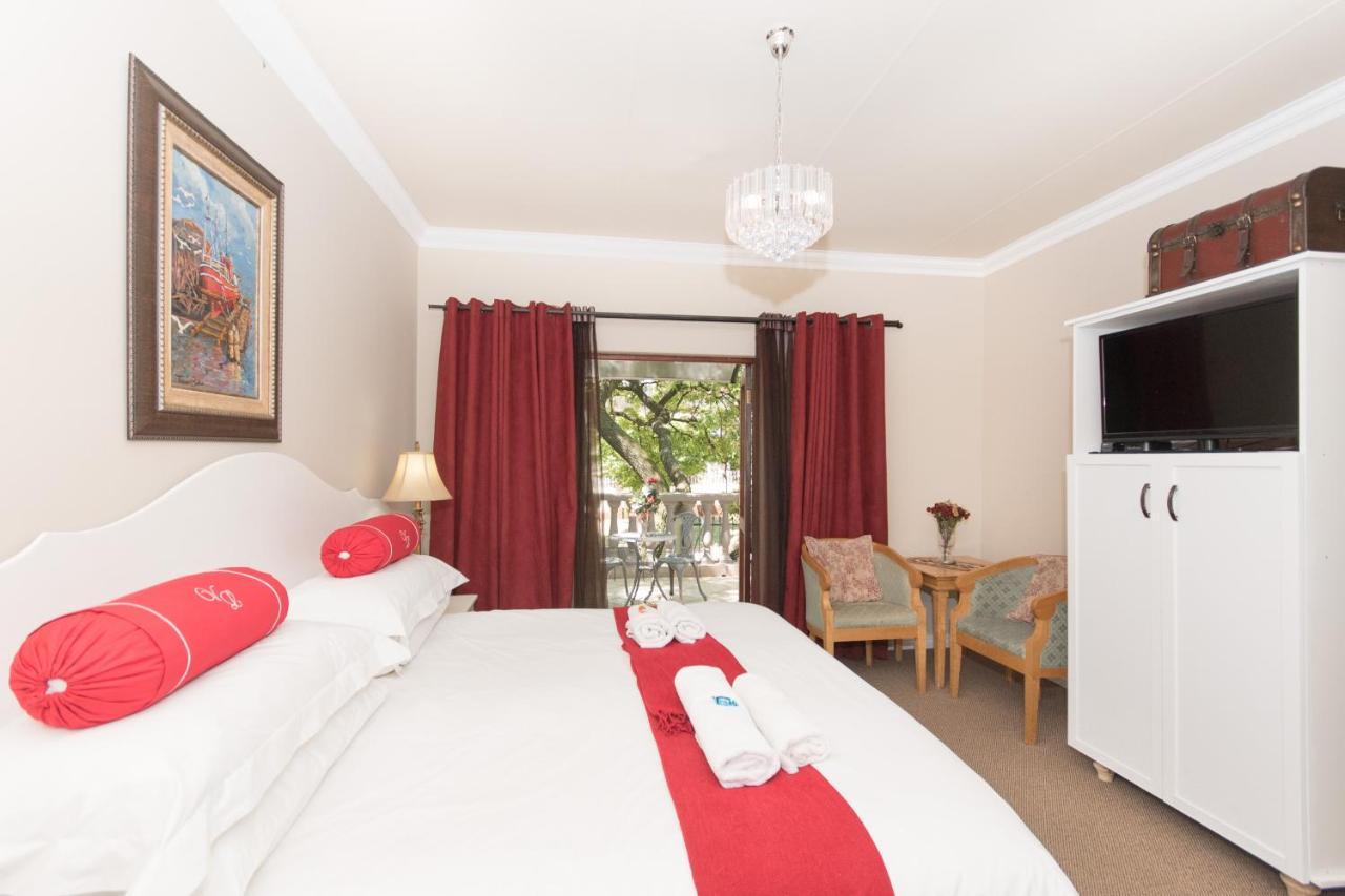 Twin Room,991562503:JPEG